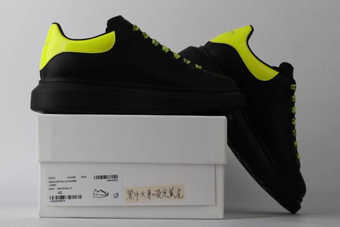 alex mcqu sneakers