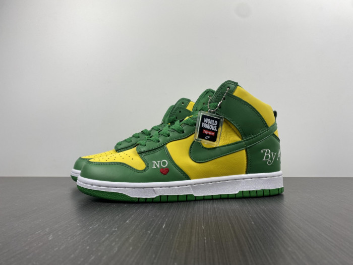 S*p*e x nike sb dunk high dn3741-700
