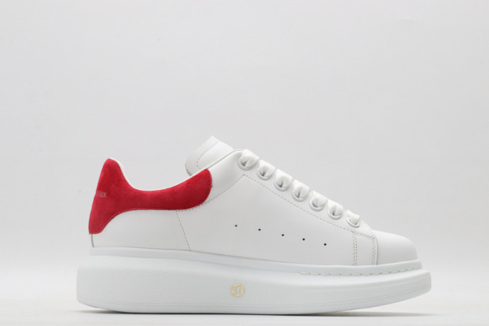 alex mcqu sneakers