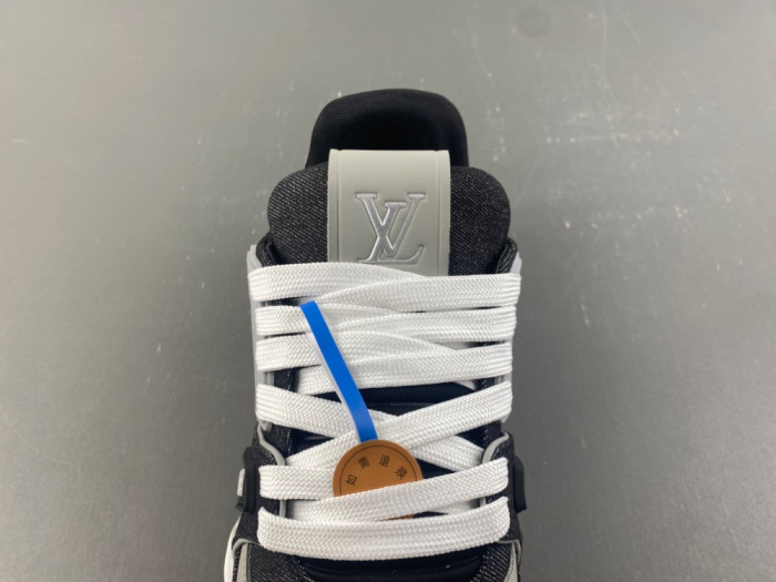LOVT SNEAKER lv-730