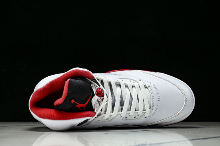 Air Jordan 5 “Fire Red Black Tongue” HQ7978-101