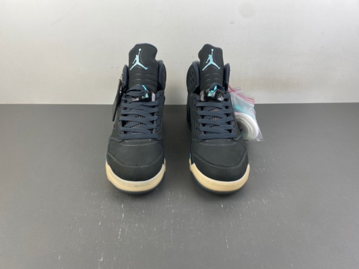 (2026) Solefly x Air Jordan 5 Retro IU0734-001