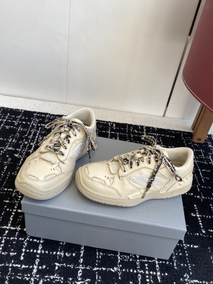 BL Hamptons Worn-Out BHW-8