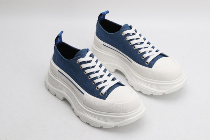 alex mcqu sneakers 112621