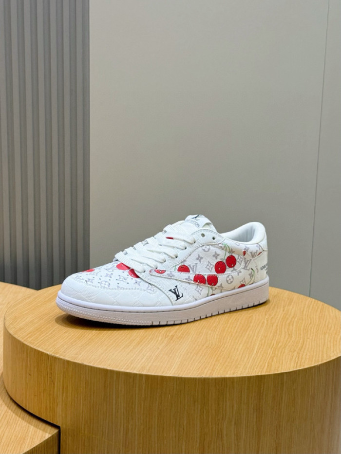LOVT SNEAKER lv-484
