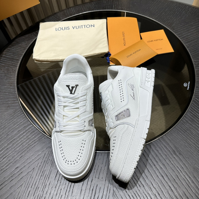LOVT SNEAKER lv-205