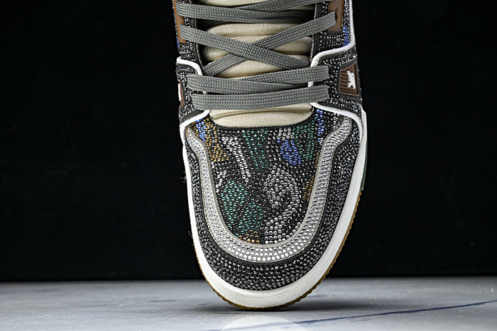 LOVT SNEAKER lv-547