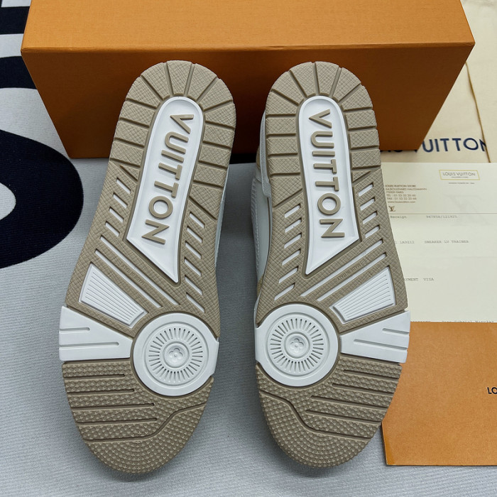 lovt sneaker
