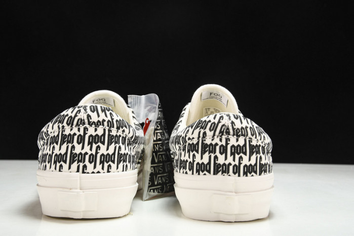 comme des garcons x authentic