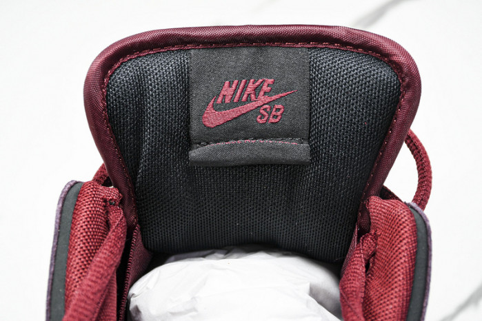 Riot Skateshop x Nike SB Dunk Low FZ1289-200