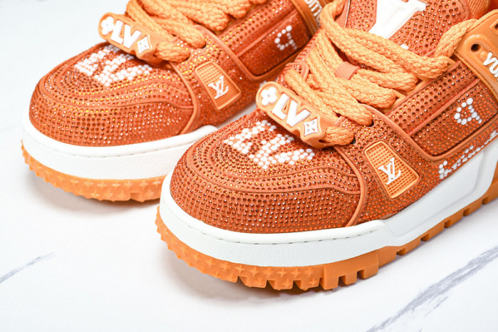 LOVT SNEAKER lv-201
