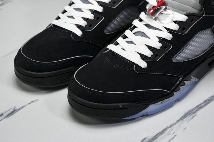 (2025) Air Jordan 5 “Black Metallic Reimagined” HF3975-001