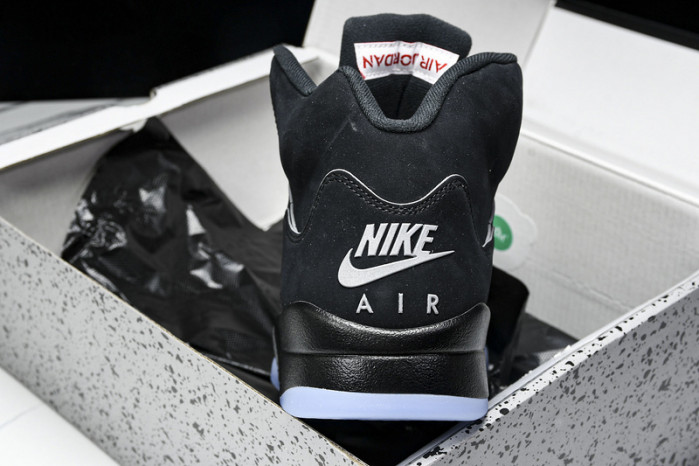(2025) Air Jordan 5 “Black Metallic Reimagined” HF3975-001