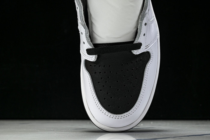 fragment Design x Union x Air Jordan 1 II7282-100