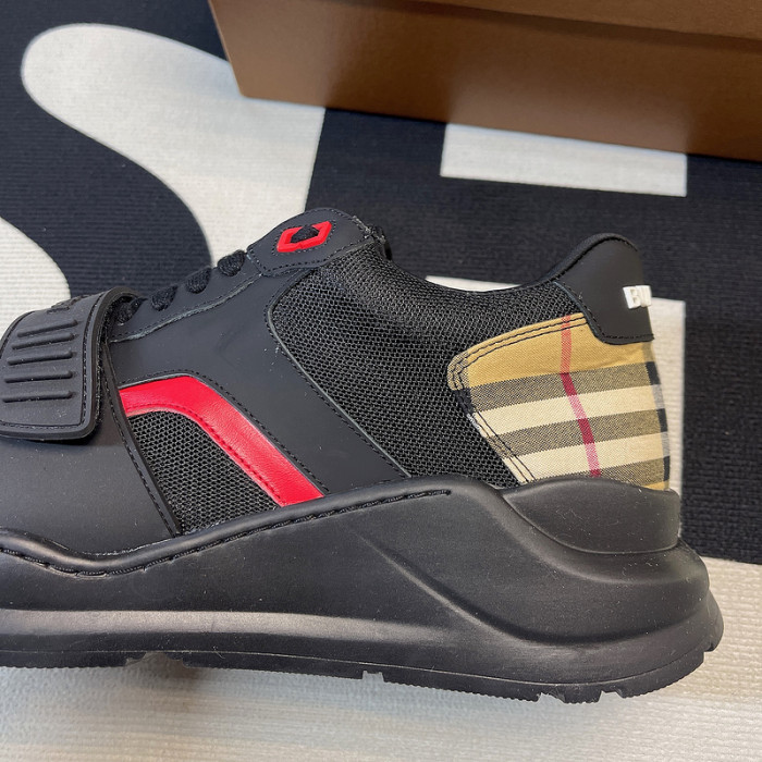 BUBERY SNEAKER