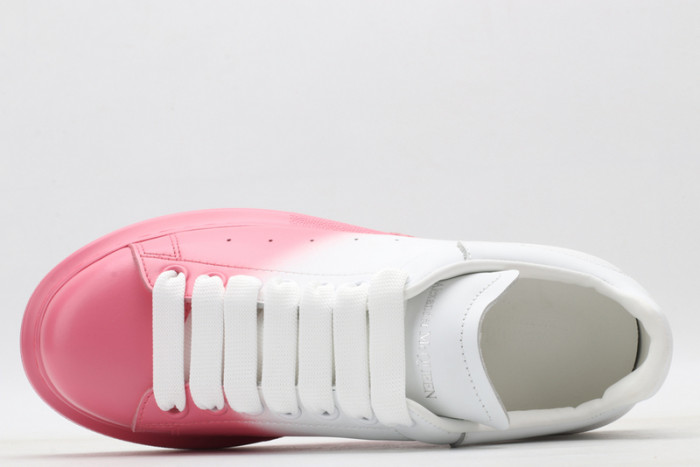 alex mcqu sneakers