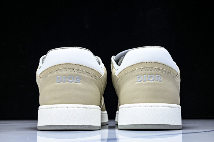 DR B27 LOW-TOP SNEAKERS DR-196