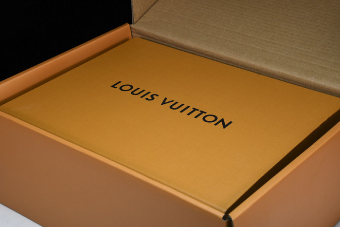 lovt sneaker