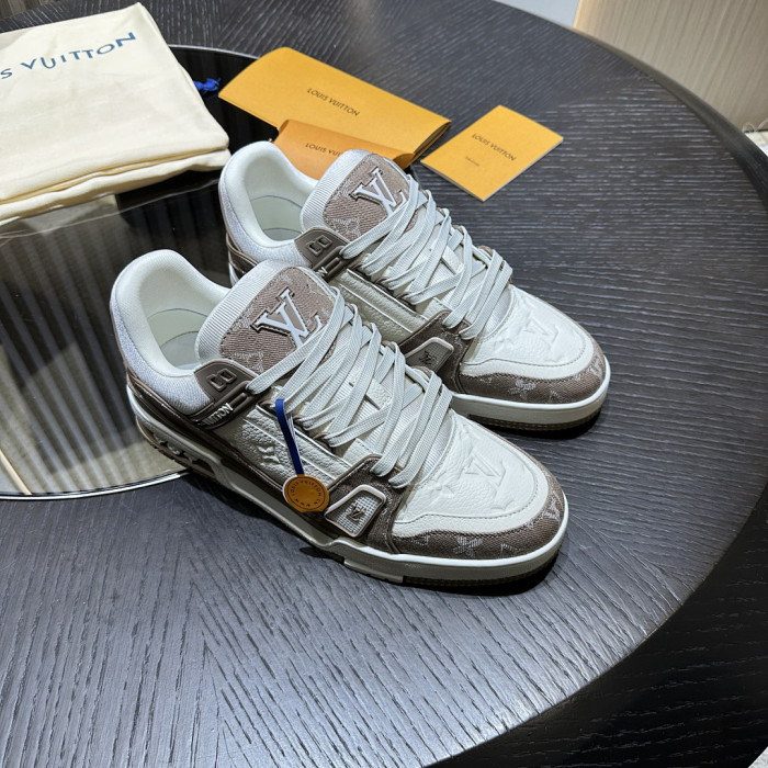 LOVT SNEAKER lv-491