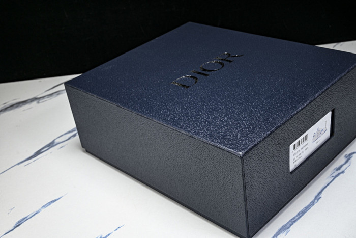 DR B27 LOW-TOP SNEAKERS DR-199