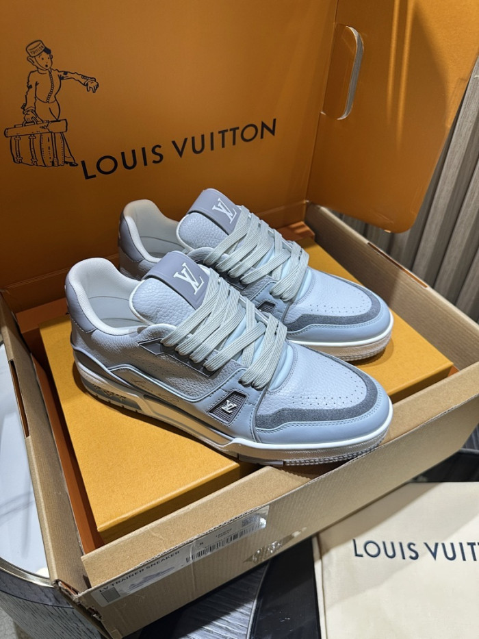 LOVT SNEAKER lv-536