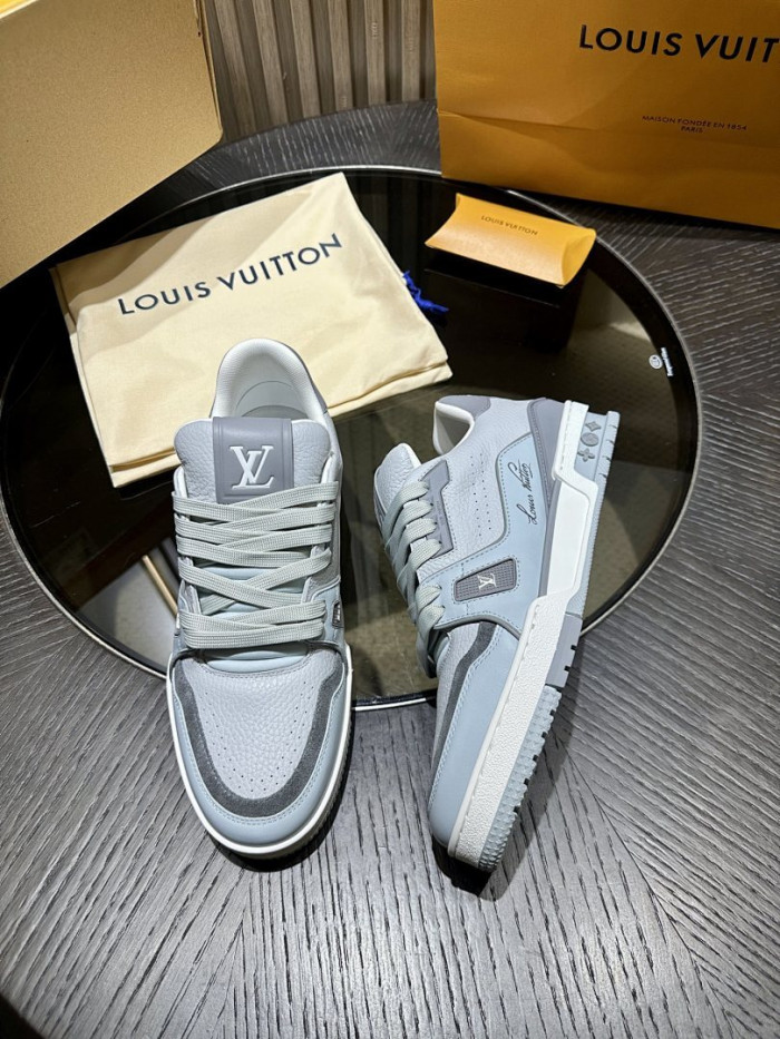 LOVT SNEAKER lv-536