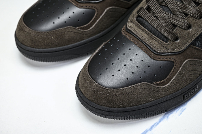 DR B27 LOW-TOP SNEAKERS DR-203