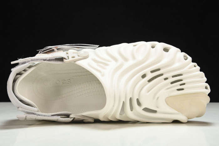 Salehe Bembury x Cr0c5 Pollex Clog“Stratus” CP-5