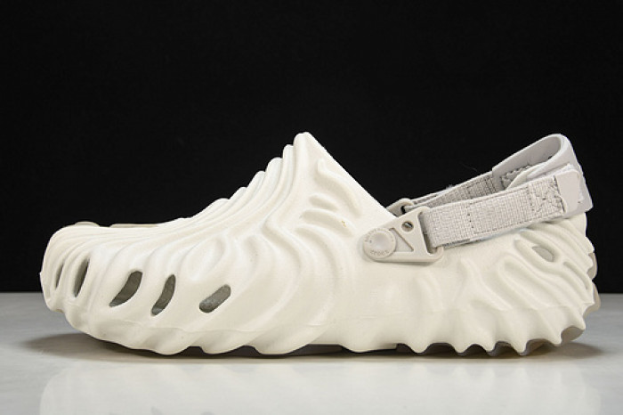 Salehe Bembury x Cr0c5 Pollex Clog“Stratus” CP-5