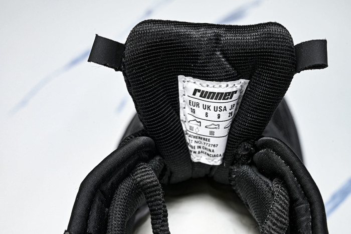 BL RUNNER SNEAKERS (MATTE) W3RBT 1000