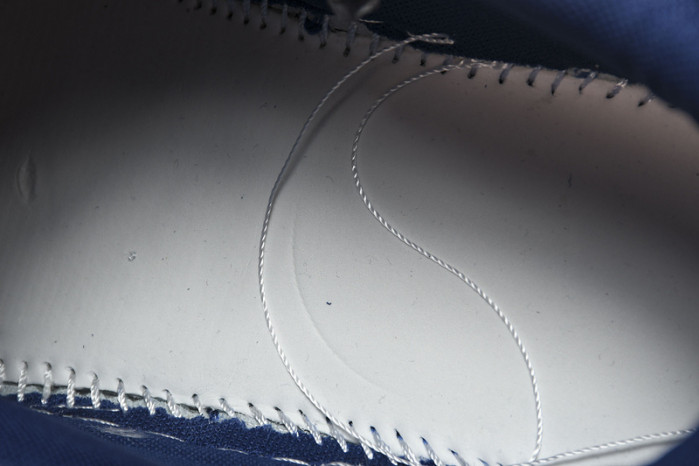 of sneakers ow-19