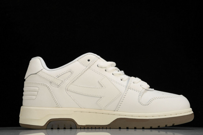 of sneakers 2308081