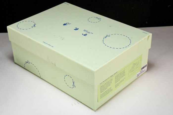 of sneakers ow-17