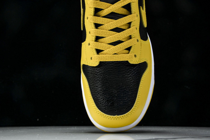 Nike Dunk High “Wu-Tang Clan” HJ4320-001