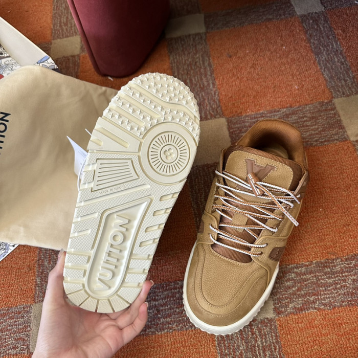 LOVT SNEAKER lv-214