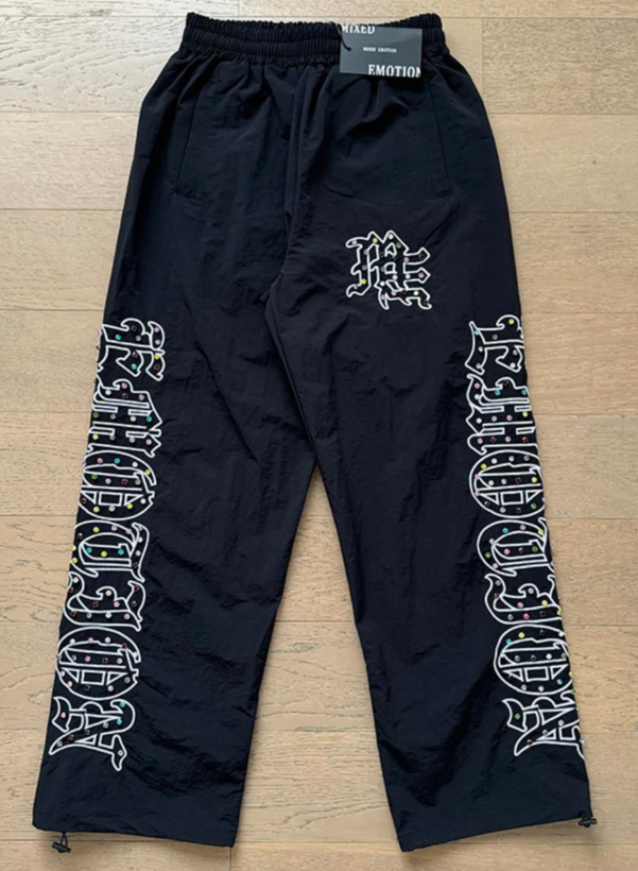 WIN CLOTHES 24061518