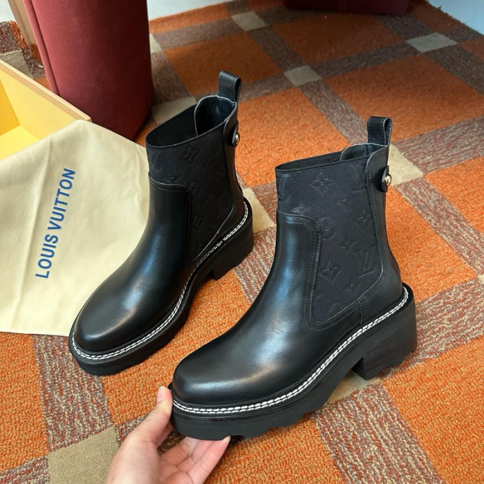 LOVT BOOTS L0-38