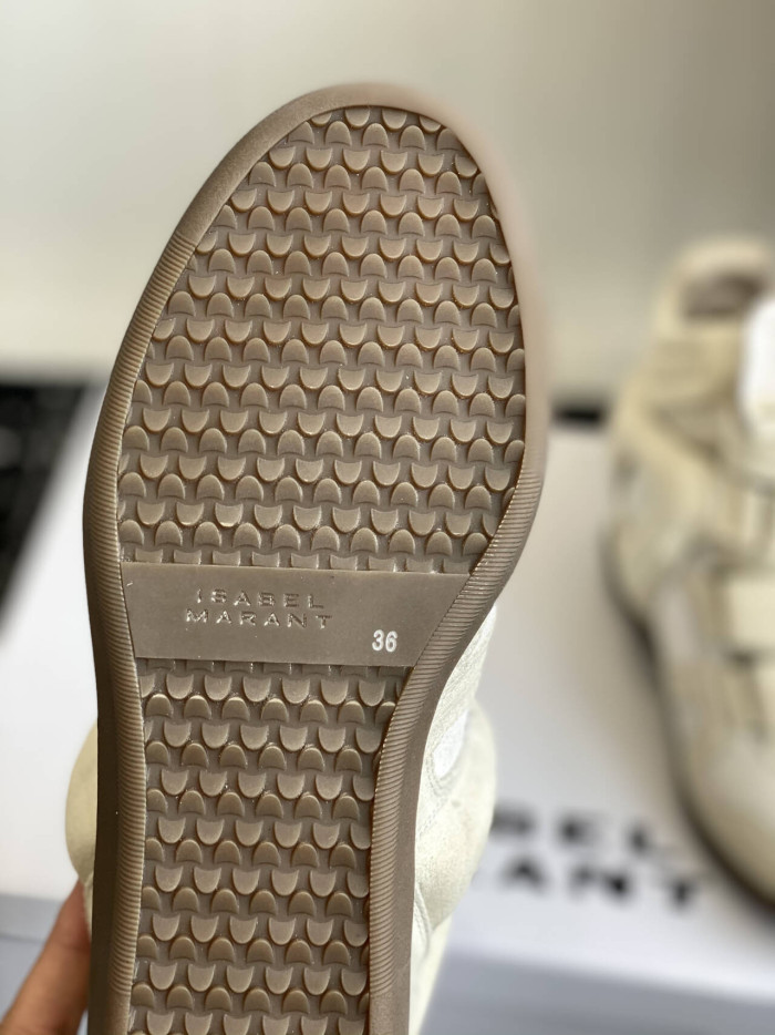 is@bel_marant IS-02