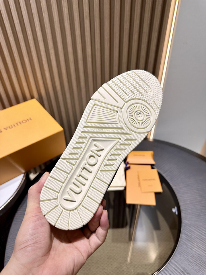 LOVT SNEAKER lv-275