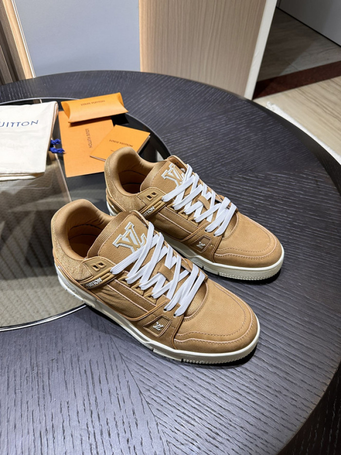LOVT SNEAKER lv-276