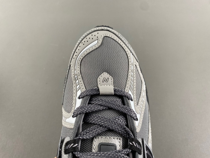 New Balance 1906R M1906RLG