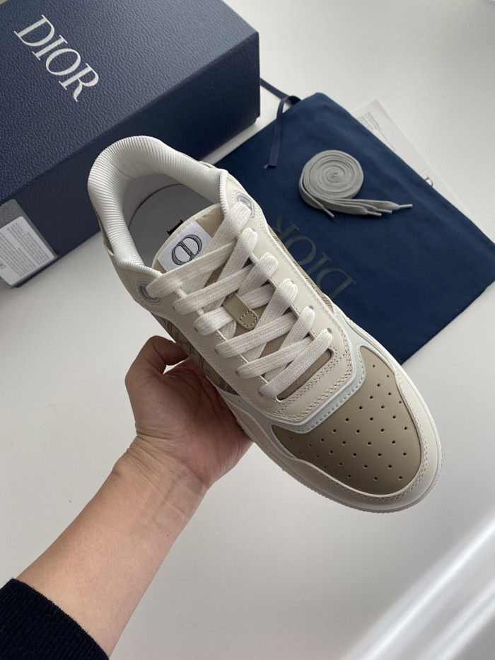 DR B27 LOW-TOP SNEAKERS DR-79