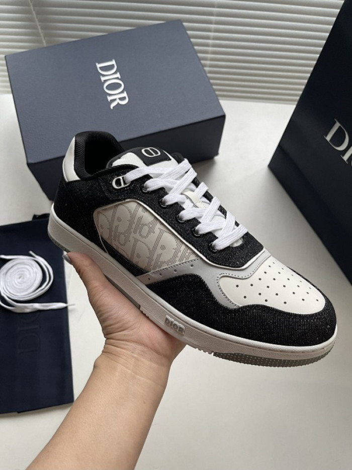 DR B27 LOW-TOP SNEAKERS DR-212