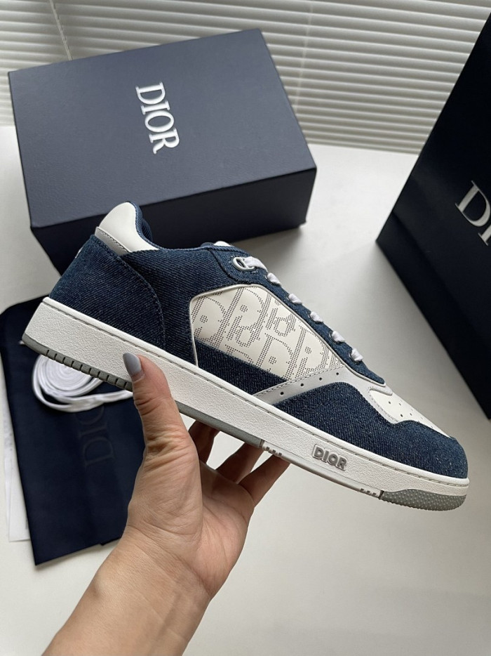 DR B27 LOW-TOP SNEAKERS DR-213