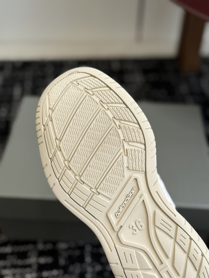 BL Hamptons Worn-Out BHW-17