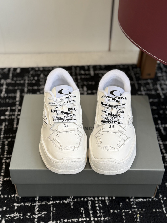 BL Hamptons Worn-Out BHW-19