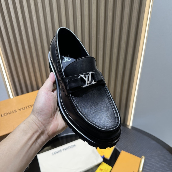 LOVT SNEAKER lv-595