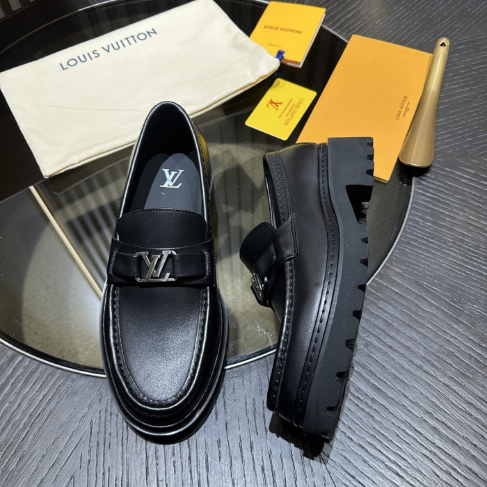 LOVT SNEAKER lv-595