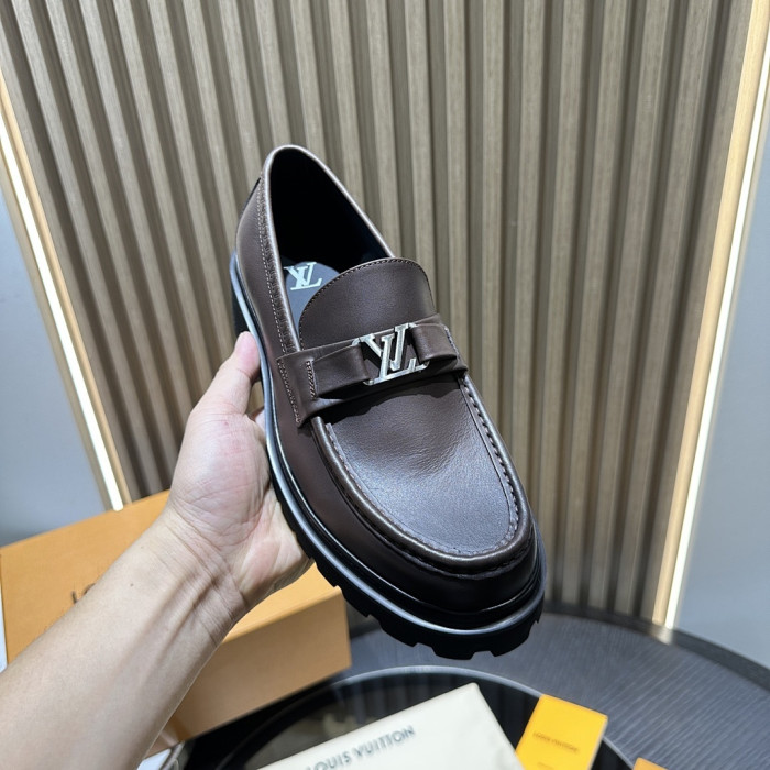 LOVT SNEAKER lv-597