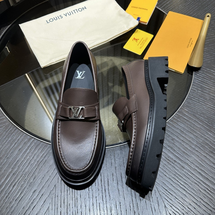 LOVT SNEAKER lv-597
